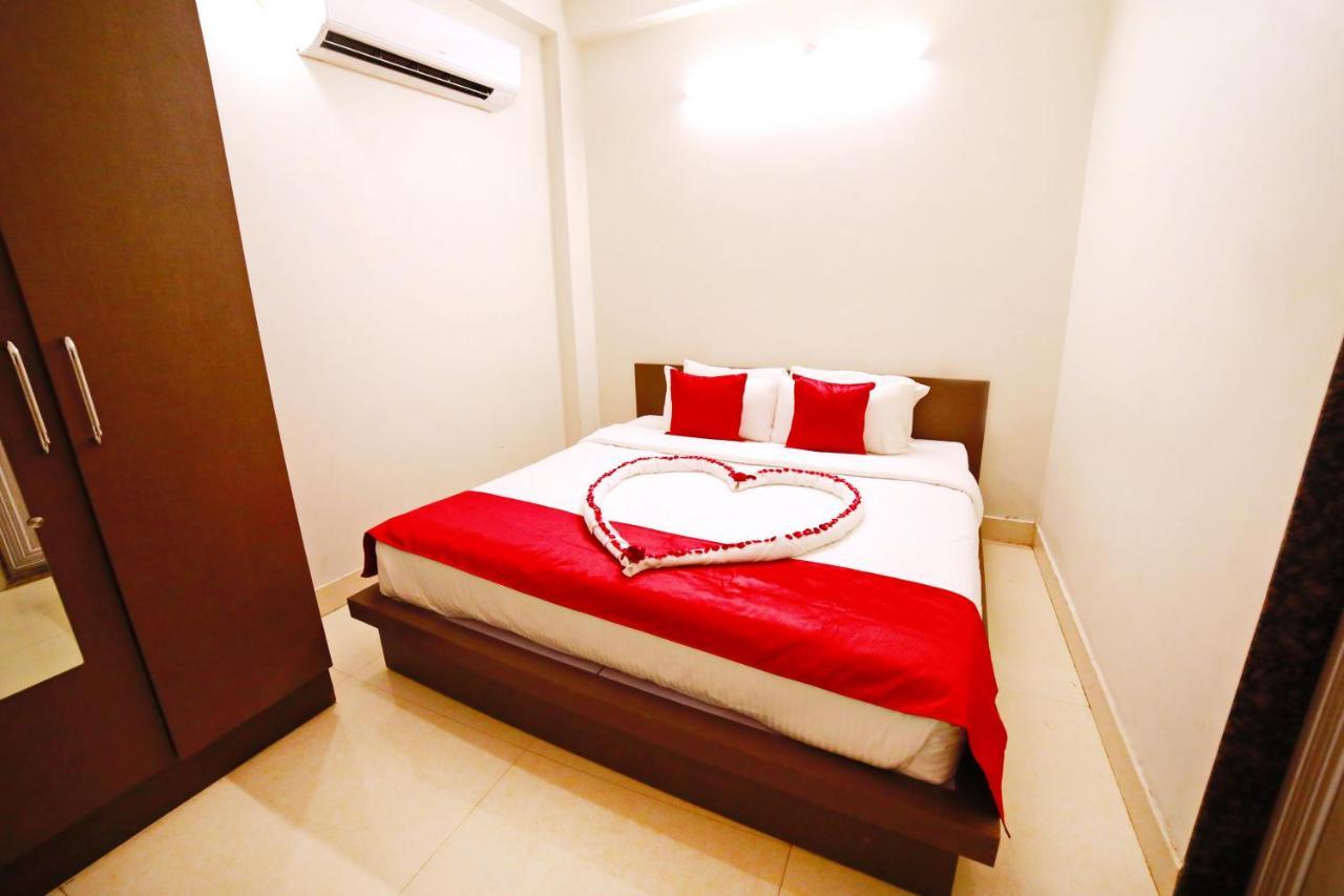 Oyo 16708 Sada Shiv Guest House 바라나시 외부 사진