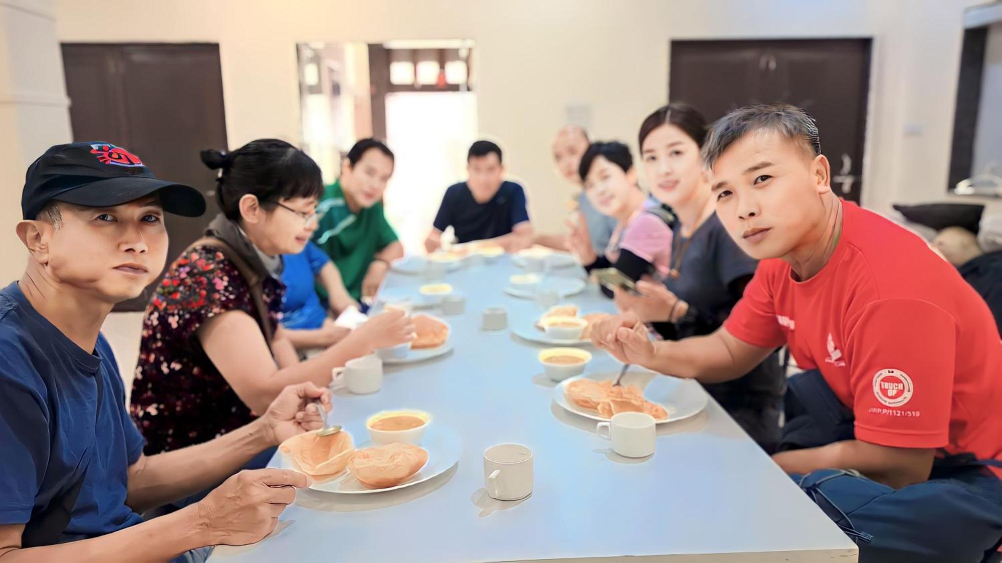 Oyo 16708 Sada Shiv Guest House 바라나시 외부 사진