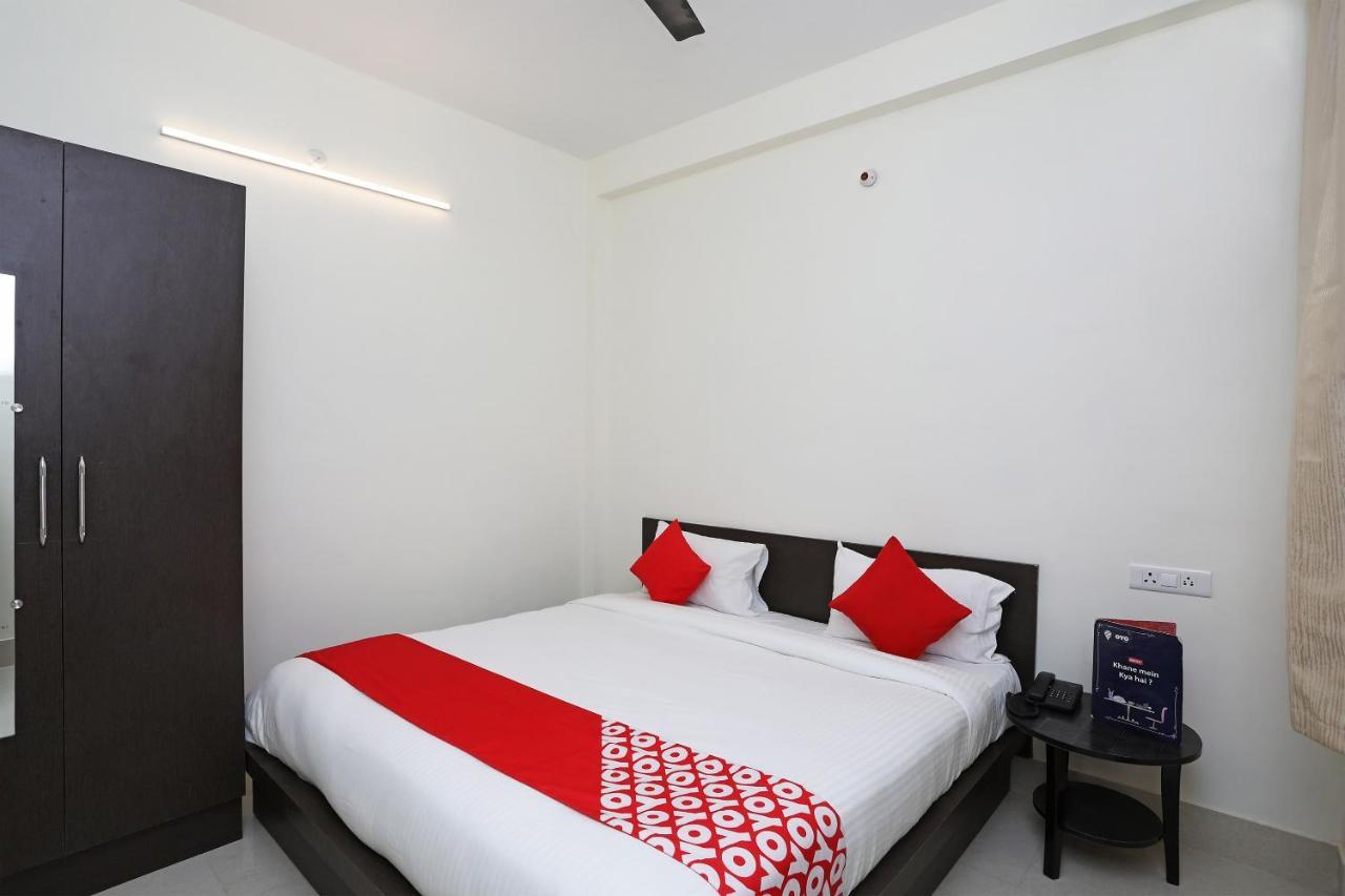 Oyo 16708 Sada Shiv Guest House 바라나시 외부 사진